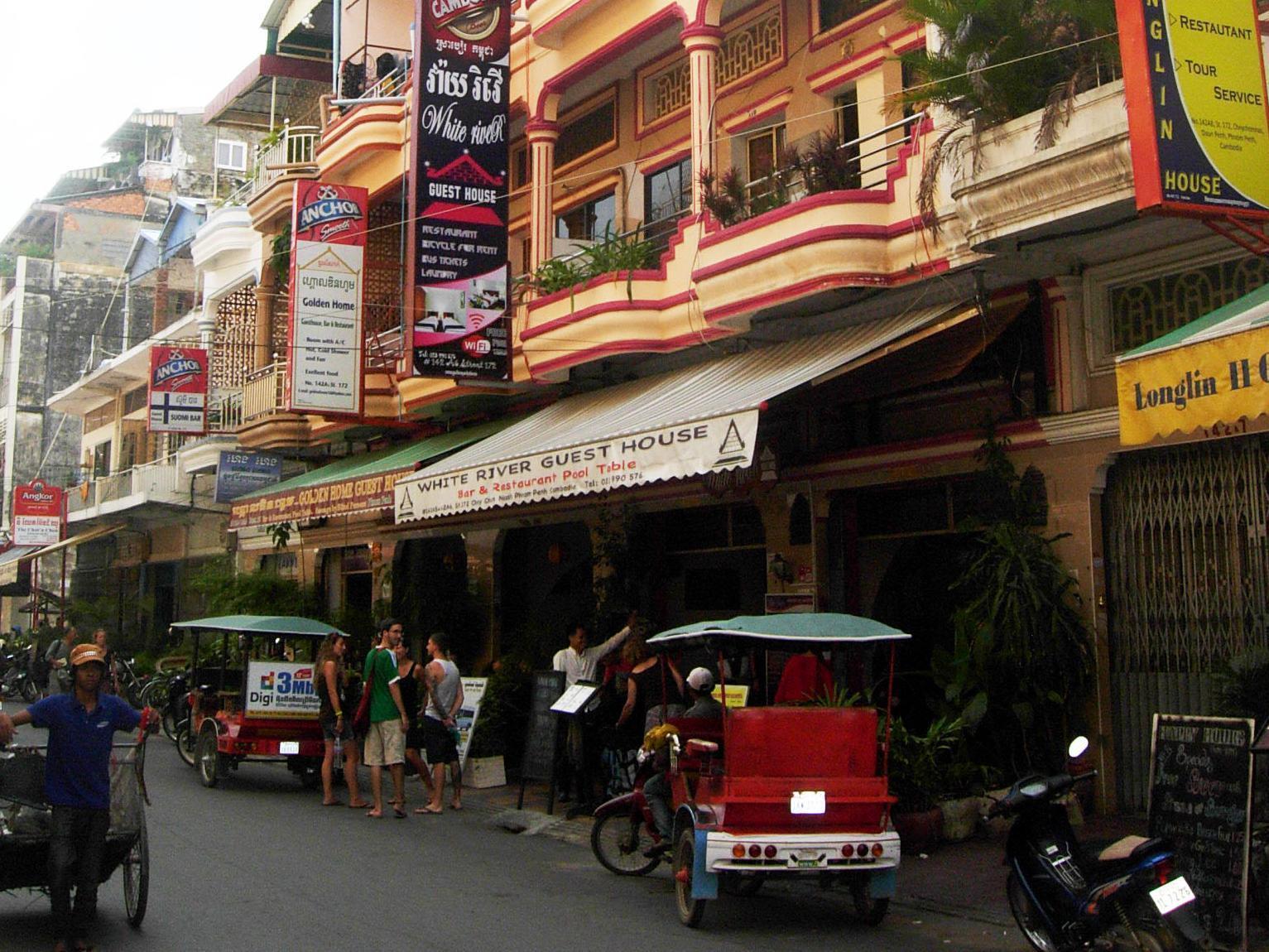 White River II Hostel Phnom Penh Eksteriør billede
