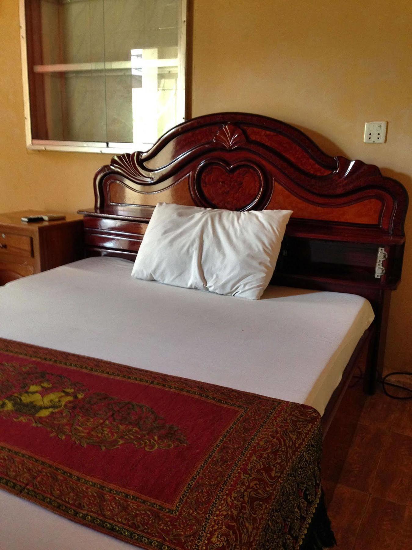 White River II Hostel Phnom Penh Eksteriør billede