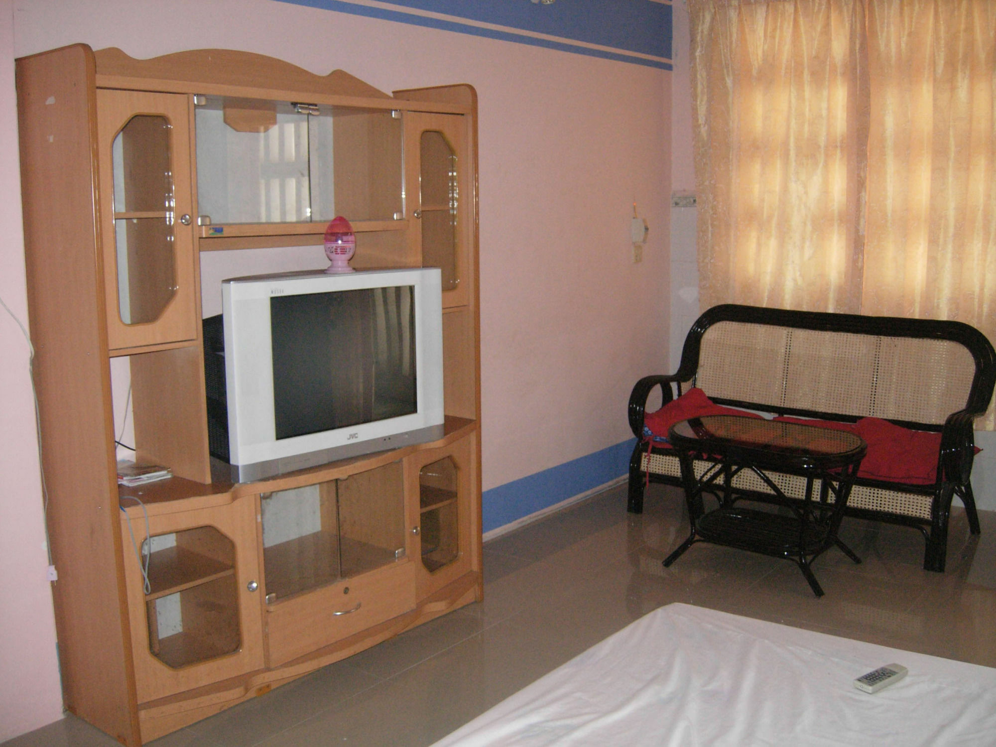 White River II Hostel Phnom Penh Eksteriør billede